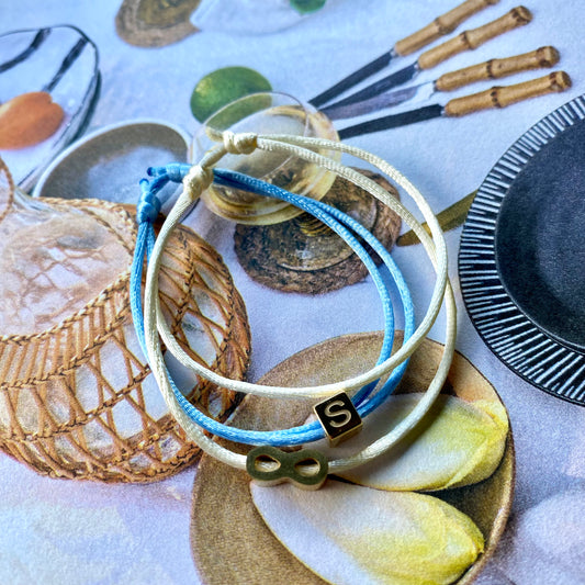 Armband cube to infinity