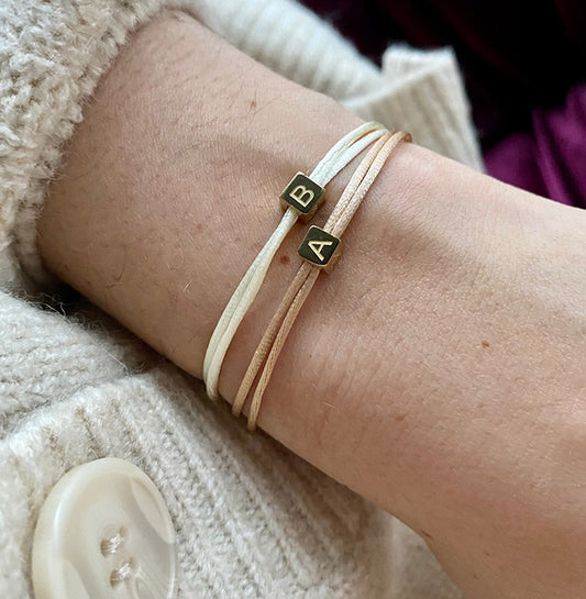 Armband cube letter zilver